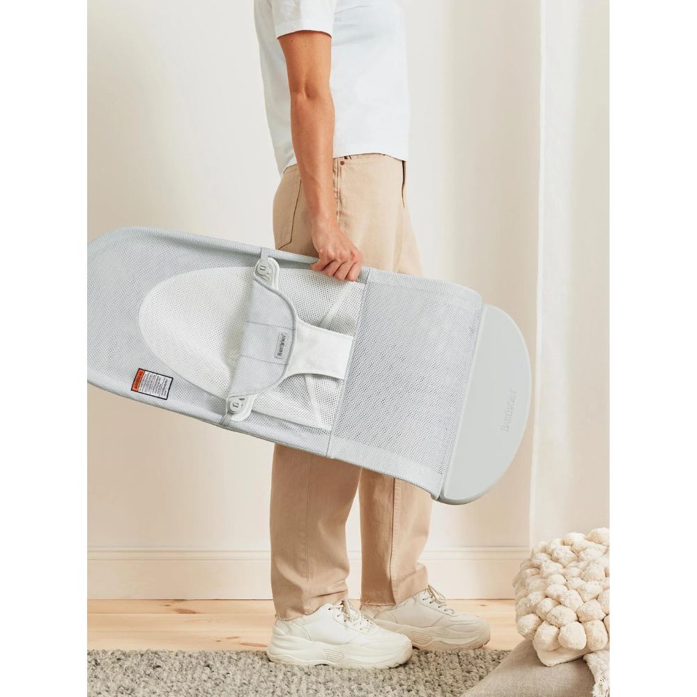 BabyBjorn - Balansoarul Balance Soft Silver/White, Mesh