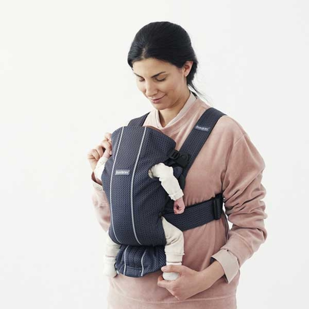 BabyBjorn - Marsupiu anatomic Mini, cu pozitii multiple de purtare, Anthracite, 3D Mesh
