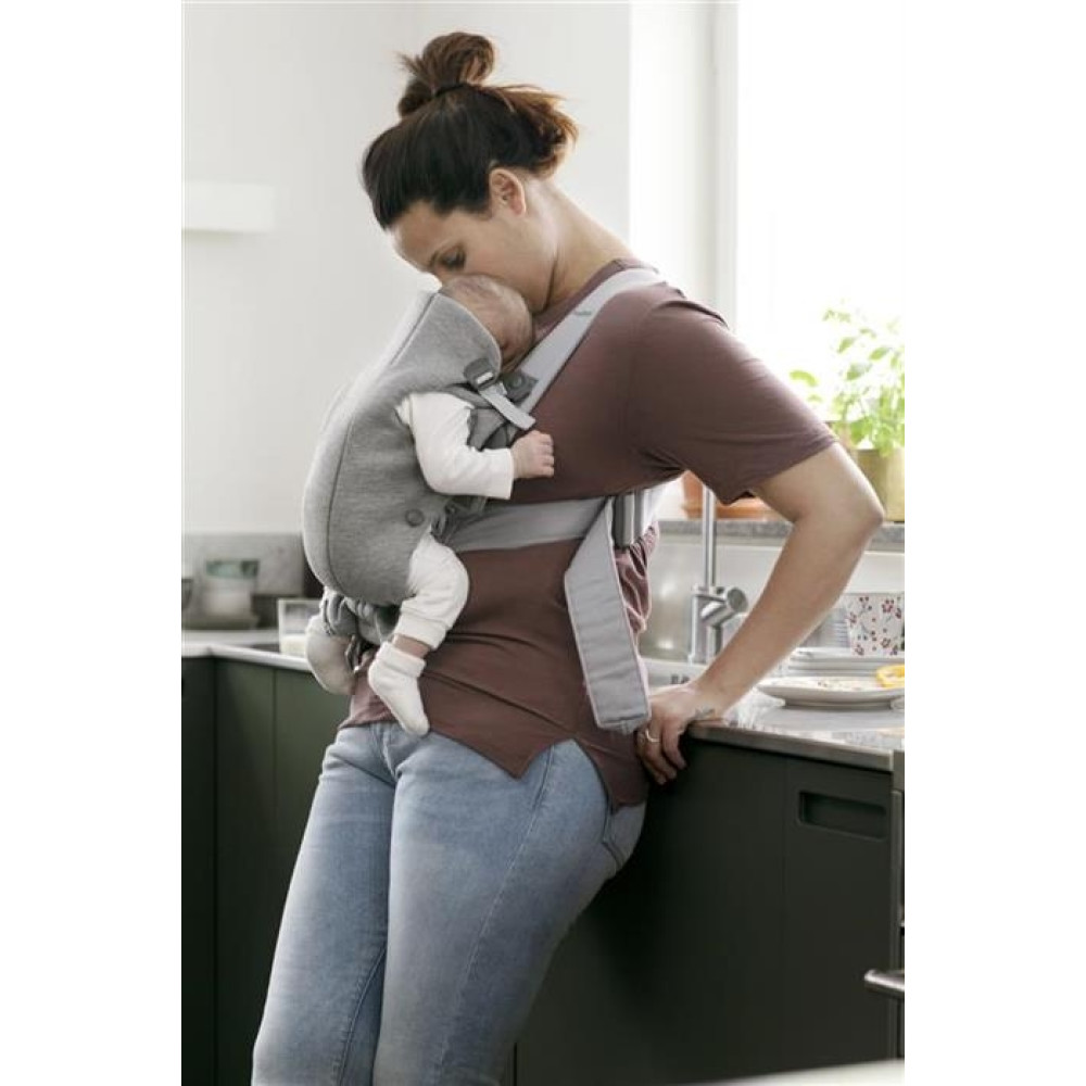 BabyBjorn - Marsupiu anatomic Mini, cu pozitii multiple de purtare, Light Grey, 3D Jersey