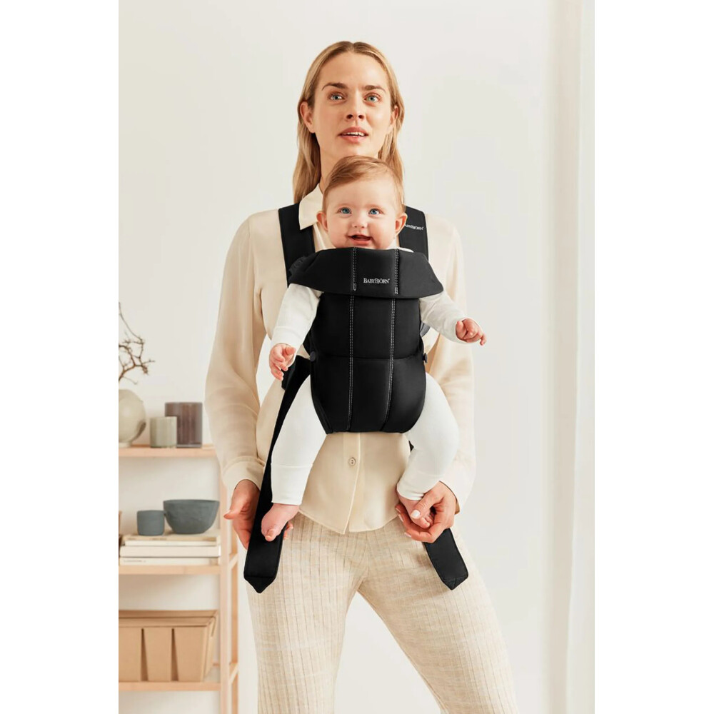 BabyBjorn - Marsupiu anatomic Mini, cu pozitii multiple de purtare, Black, Tesatura-Tricot