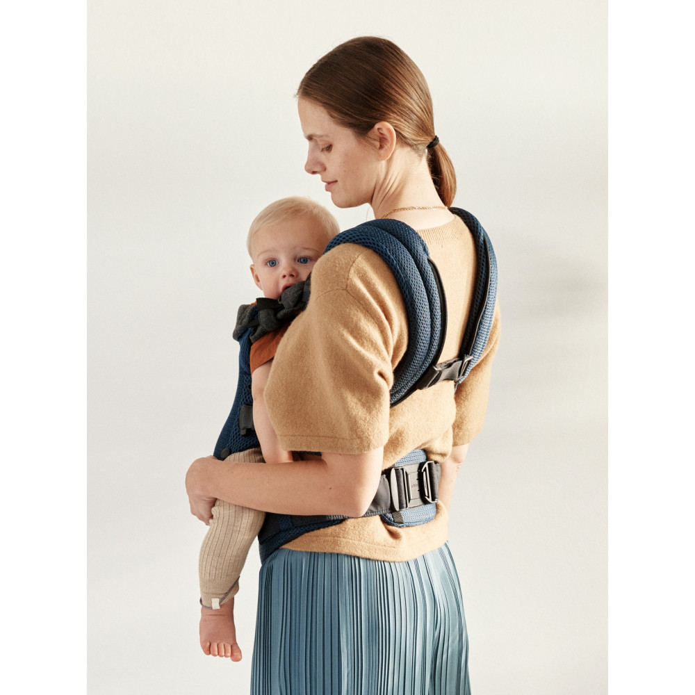 BabyBjorn - Marsupiu anatomic cu multiple pozitii de purtare colectia Harmony, 3D Mesh, Navy Blue - Editie Limitata