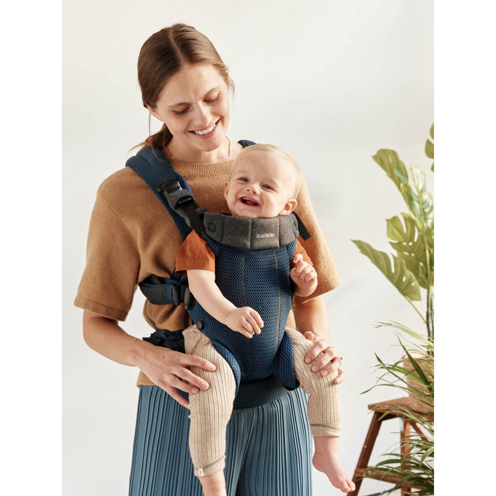 BabyBjorn - Marsupiu anatomic cu multiple pozitii de purtare colectia Harmony, 3D Mesh, Navy Blue - Editie Limitata