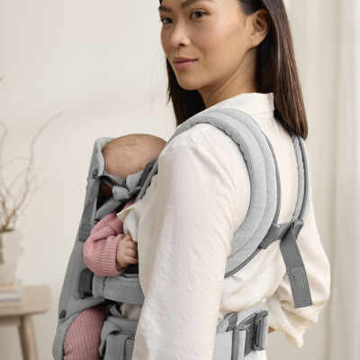 BabyBjorn - Marsupiu anatomic cu multiple pozitii de purtare colectia Harmony, tesatura melange, Light Gray
