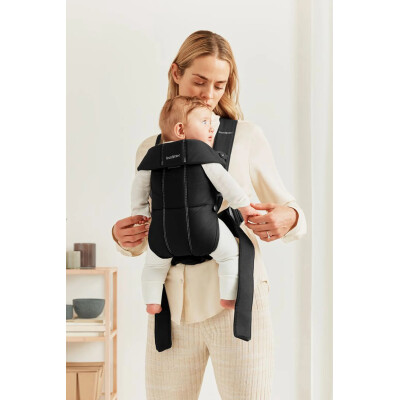 BabyBjorn - Marsupiu anatomic Mini, cu pozitii multiple de purtare, Black, Tesatura-Tricot