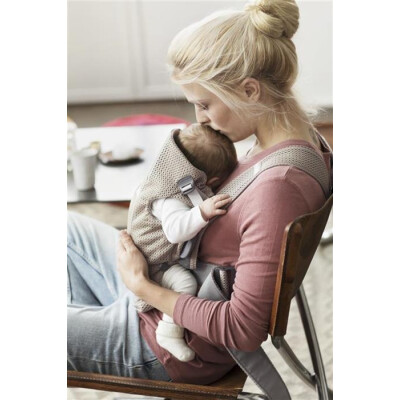 BabyBjorn - Marsupiu anatomic Mini, cu pozitii multiple de purtare, Greige, 3D Mesh