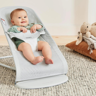 BabyBjorn - Balansoarul Balance Soft Silver/White, Mesh