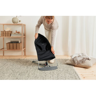 BabyBjorn - Balansoar Bliss Black din tesatura matlasata cu aspect Clasic