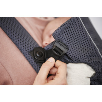 BabyBjorn - Marsupiu anatomic Mini, cu pozitii multiple de purtare, Anthracite, 3D Mesh