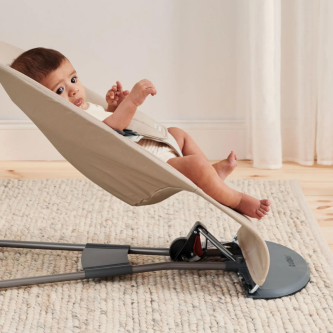 BabyBjorn - Balansoar Balance Soft Khaki cu detalii Beige, Tesatura
