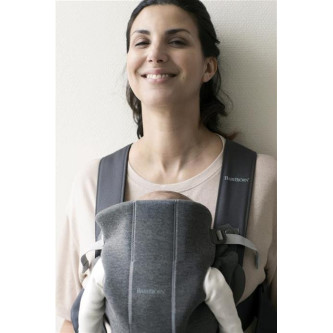 BabyBjorn - Marsupiu anatomic Mini, cu pozitii multiple de purtare, Dark Grey, 3D Jersey