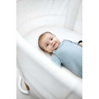 BabyBjorn - Patut reglabil pe inaltime din mesh, Alb