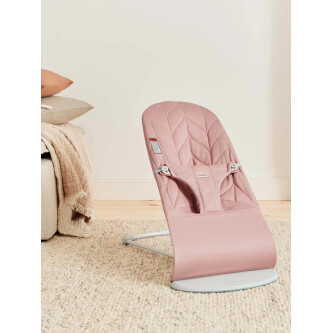 BabyBjorn - Balansoar Bliss Dusty Pink cu aspect delicat de petala, tesatura matlasata